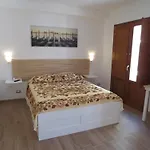 Oda ve Kahvaltı Vergilia Siraküza