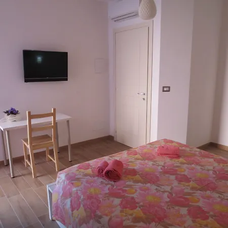 Vergilia Сиракузы