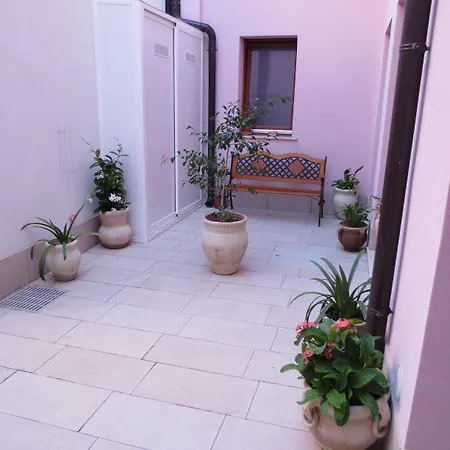 Vergilia 3* Сиракузы