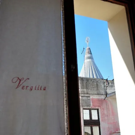 Vergilia Bed & Breakfast 4*